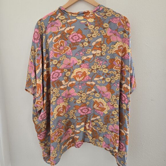 Rusttydustty Kimono Women’s Multicolor Floral 70s Boho Open Front Size Small - Picture 2 of 8